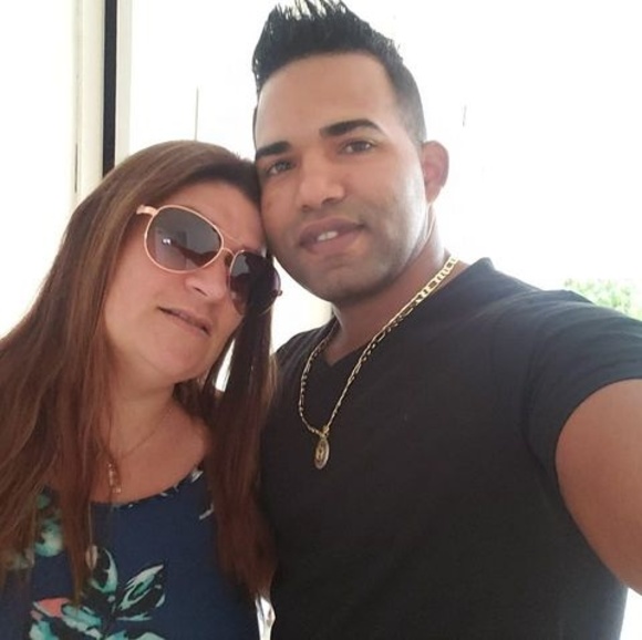 Meet your Posher, Dominic - Picture 1 of 1